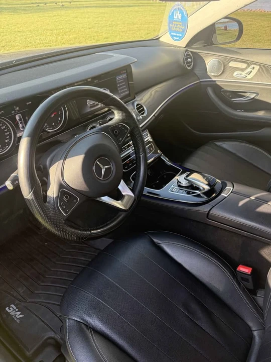 2017 Mercedes-Benz W213 E-Class - Image 8 of 12