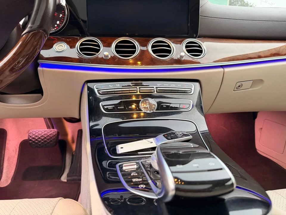 2017 Mercedes-Benz W213 E-Class - Image 12 of 17