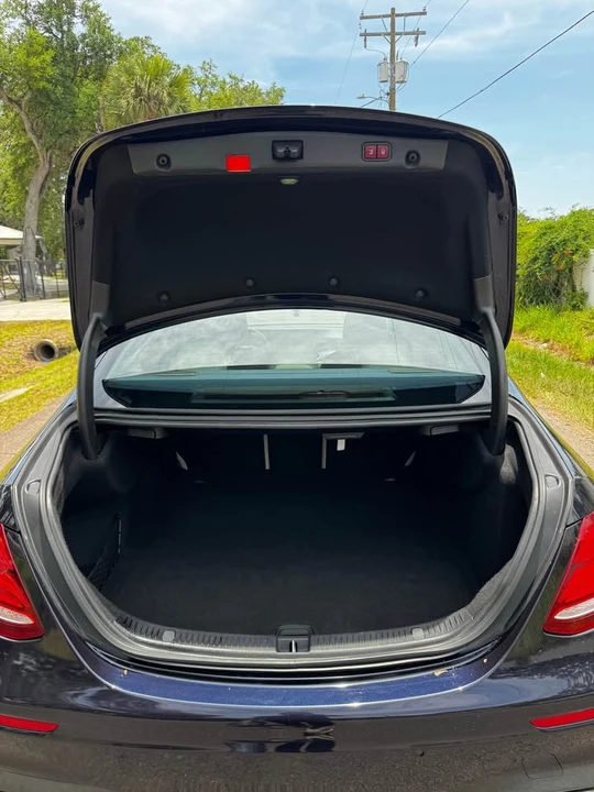 2017 Mercedes-Benz W213 E-Class - Image 9 of 19