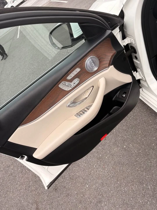 2017 Mercedes-Benz W213 E-Class - Image 4 of 9
