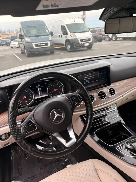 2017 Mercedes-Benz W213 E-Class - Image 5 of 9