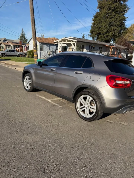 2017 Mercedes-Benz X156 GLA - Image 3 of 11