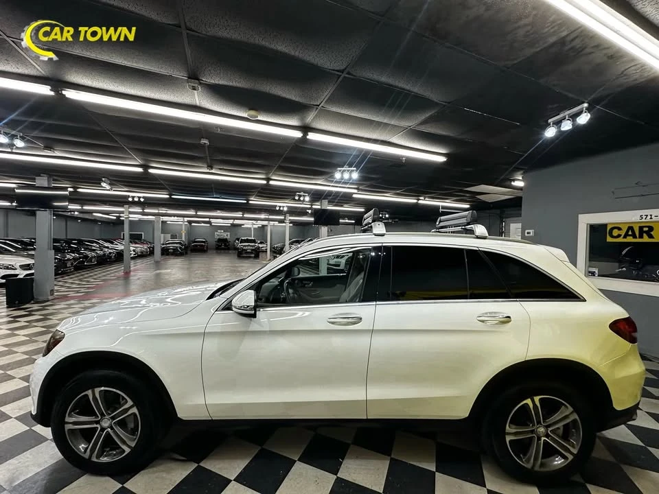 2017 Mercedes-Benz X253/C253 GLC - Image 13 of 19