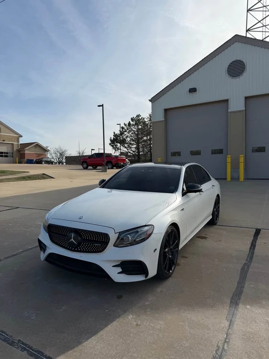 2017 Mercedes-Benz W213 E 43 & E 53 AMG - Image 2 of 16