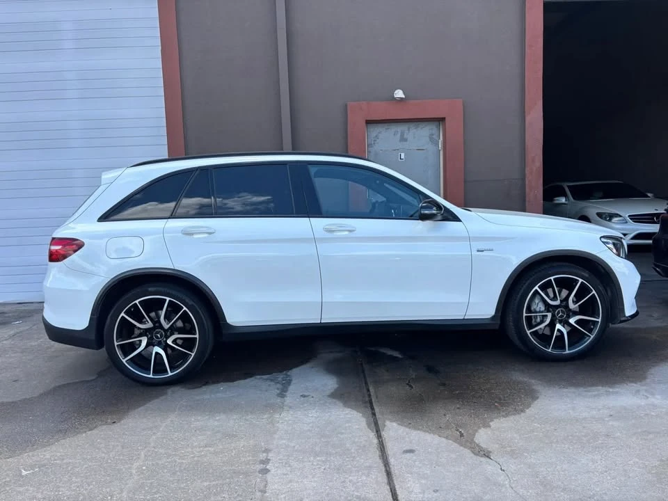 2017 Mercedes-Benz GLC - Image 3 of 3