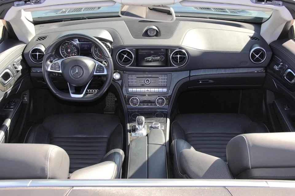 2017 Mercedes-Benz R231 SL-Class - Image 12 of 20