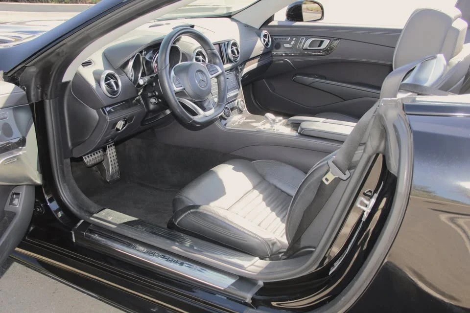 2017 Mercedes-Benz R231 SL-Class - Image 8 of 20