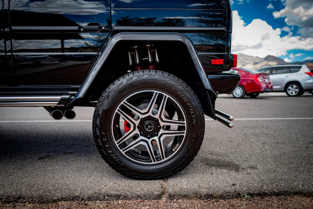 2017 Mercedes-Benz W463 G-Class - Image 8 of 17