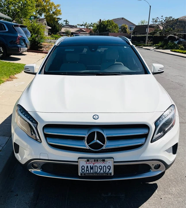 2017 Mercedes-Benz X156 GLA - Image 2 of 10