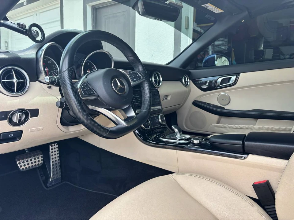 2017 Mercedes-Benz R172 SLC-Class - Image 10 of 14