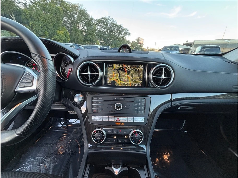 2017 Mercedes-Benz R231 SL-Class - Image 11 of 21