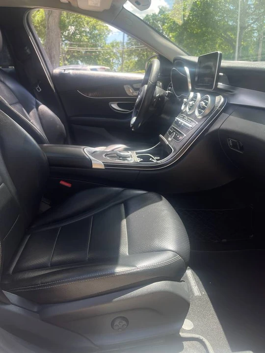 2017 Mercedes-Benz W205 C-Class - Image 12 of 18