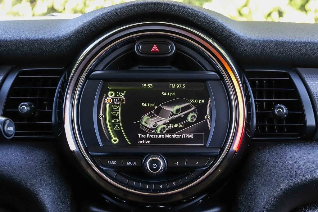 2017 Mini Mini 3rd Gen - Image 18 of 31