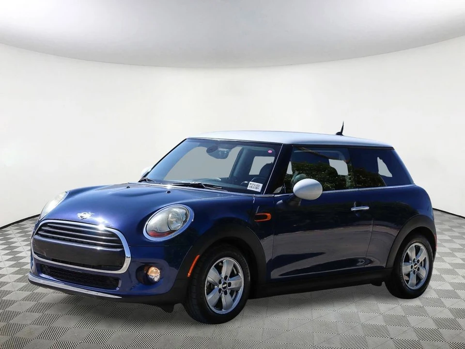 2017 Mini Mini 3rd Gen - Image 4 of 31