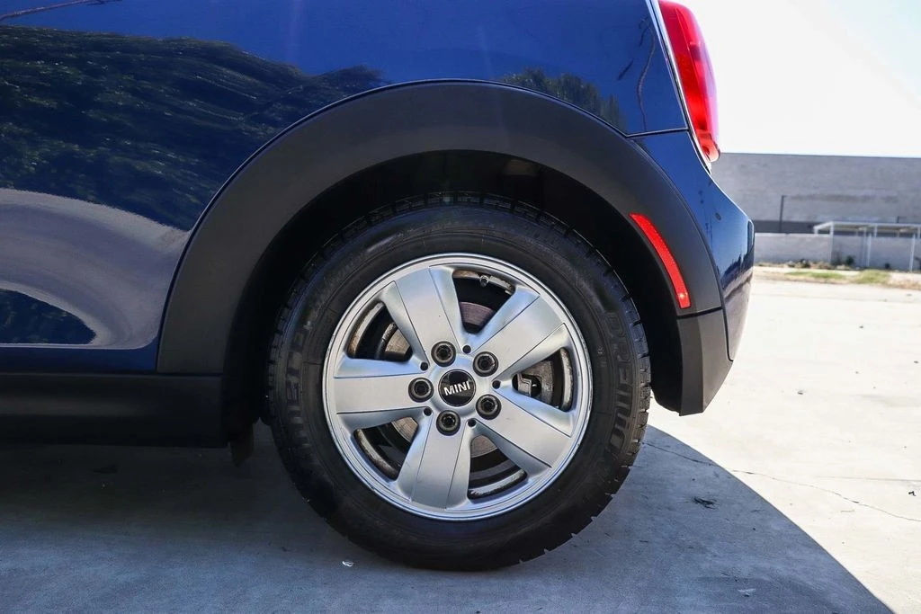 2017 Mini Mini 3rd Gen - Image 13 of 31