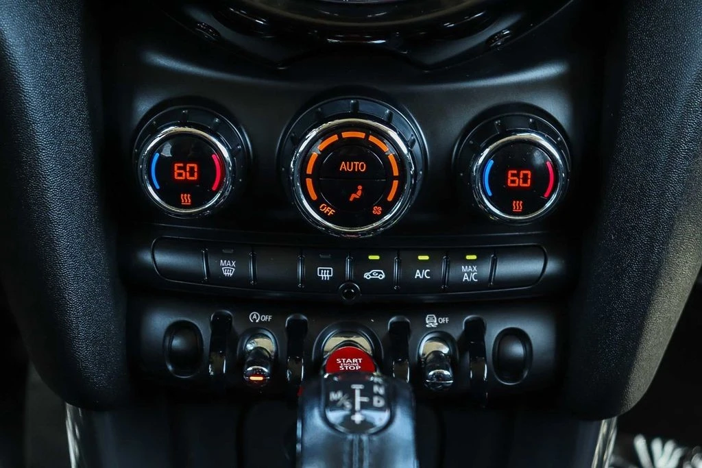 2017 Mini Mini 3rd Gen - Image 17 of 31