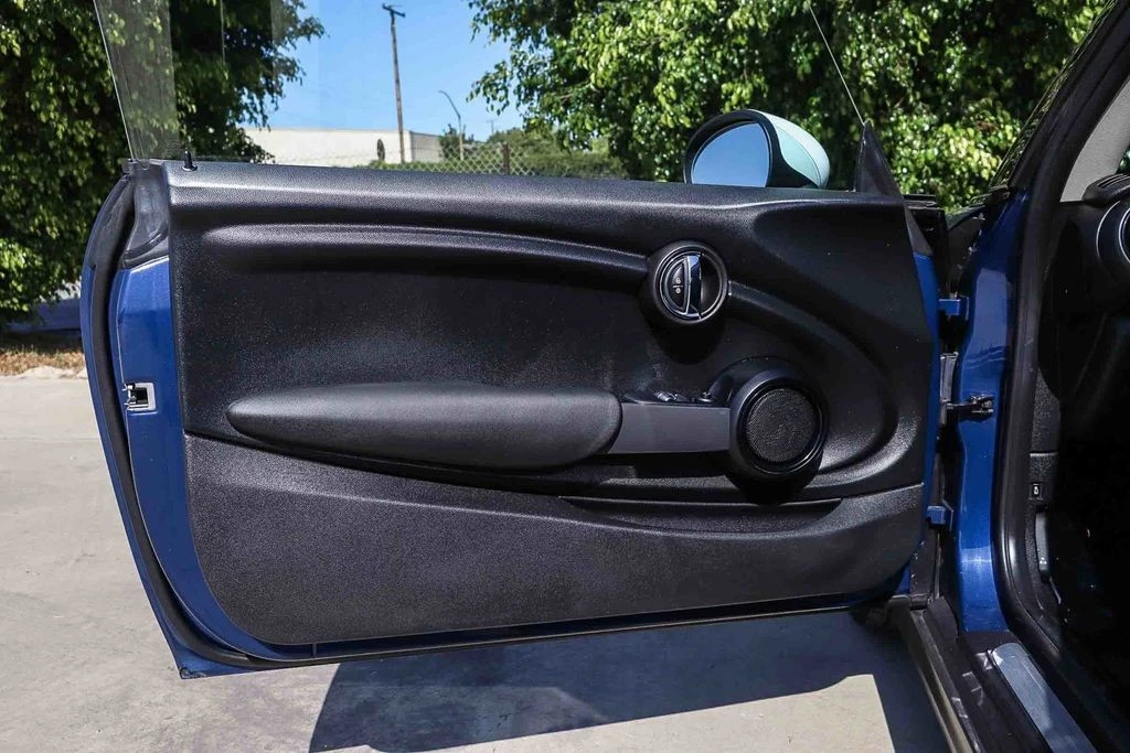 2017 Mini Mini 3rd Gen - Image 26 of 31
