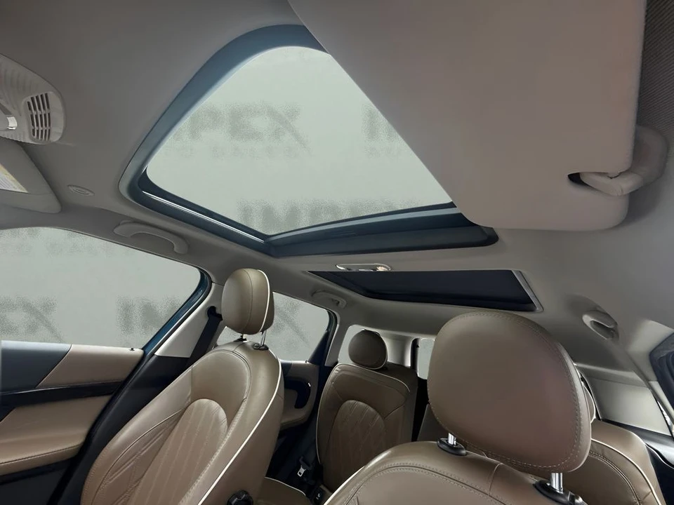 2017 Mini Mini 3rd Gen - Image 7 of 26