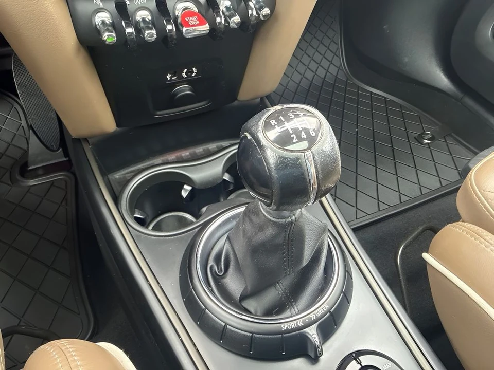 2017 Mini Mini 3rd Gen - Image 11 of 26