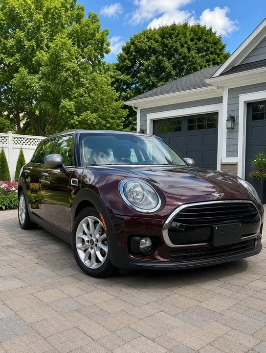 2017 Mini Clubman 2nd Gen - Image 2 of 5
