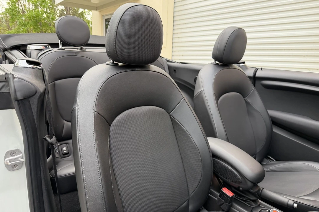 2017 Mini Mini 3rd Gen - Image 4 of 7