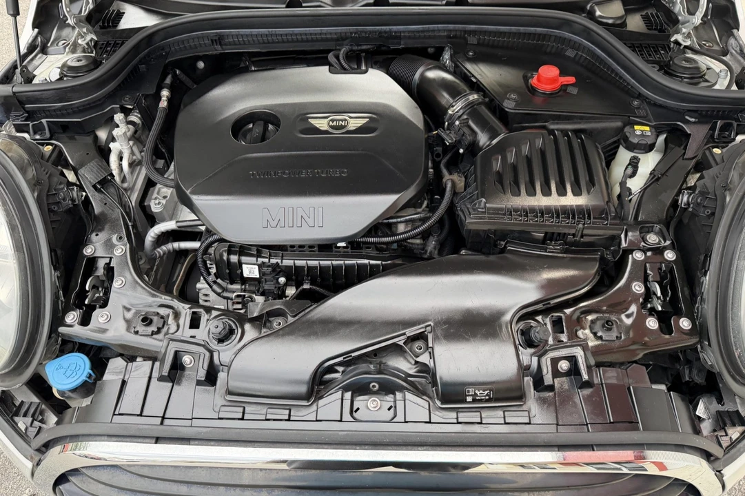 2017 Mini Mini 3rd Gen - Image 6 of 7