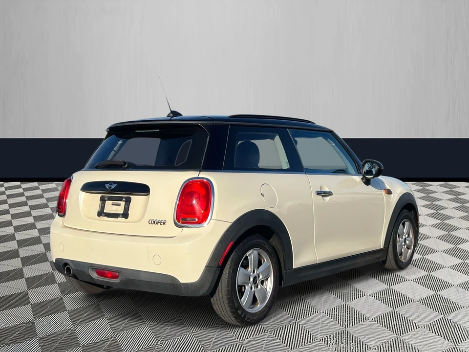 2017 Mini Mini 3rd Gen - Image 6 of 21