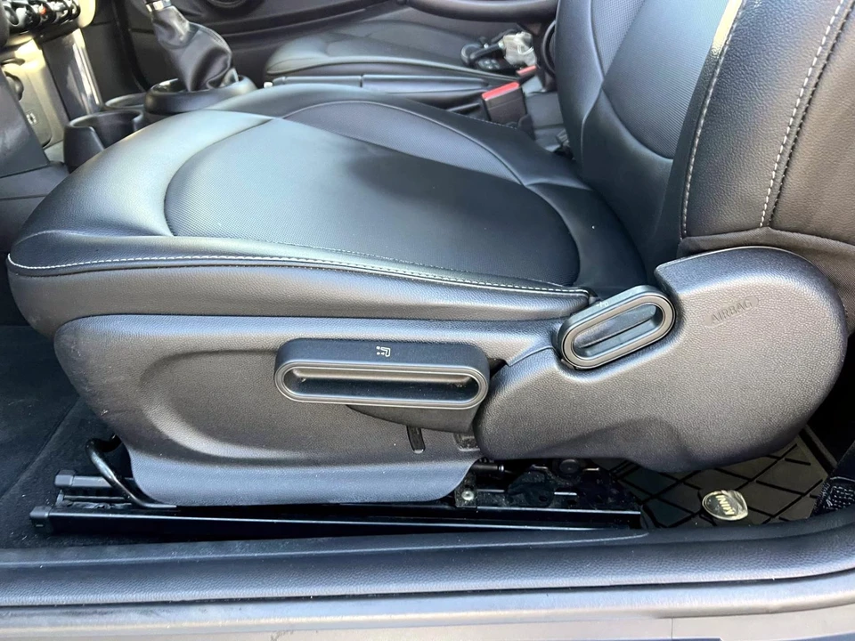2017 Mini Mini 3rd Gen - Image 16 of 21