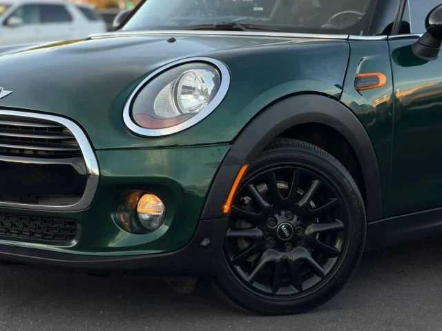 2017 Mini Mini 3rd Gen - Image 2 of 21