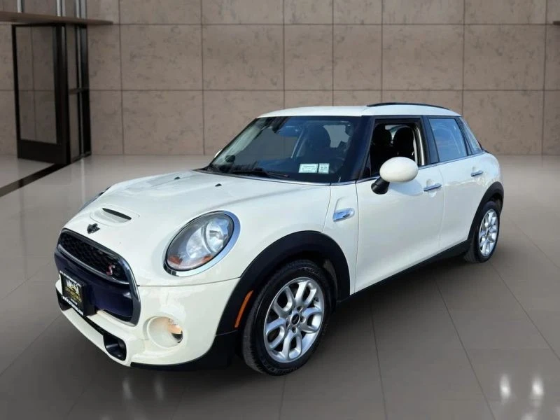 2017 Mini Mini Cooper S 3rd Gen - Image 3 of 12