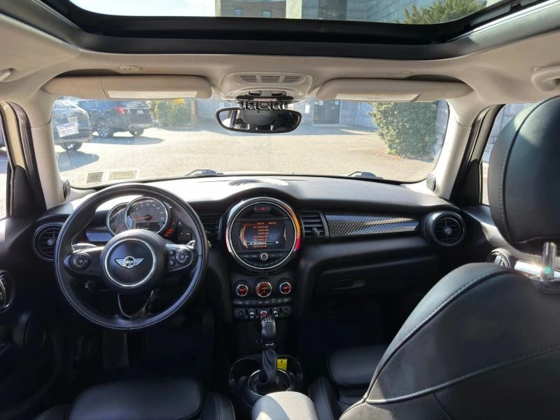 2017 Mini Mini Cooper S 3rd Gen - Image 9 of 12