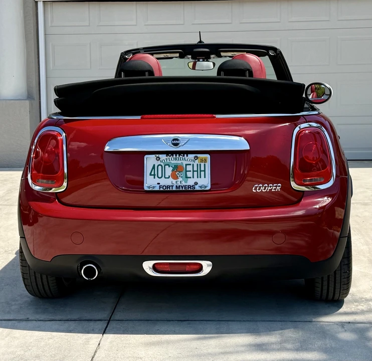 2017 Mini Mini 3rd Gen - Image 3 of 18
