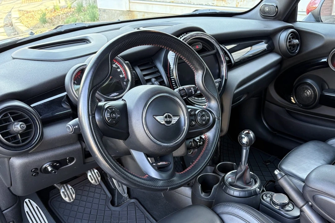2017 Mini Mini 3rd Gen - Image 5 of 7