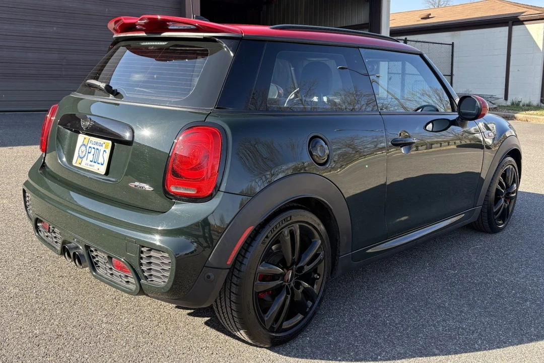 2017 Mini Mini 3rd Gen - Image 2 of 7