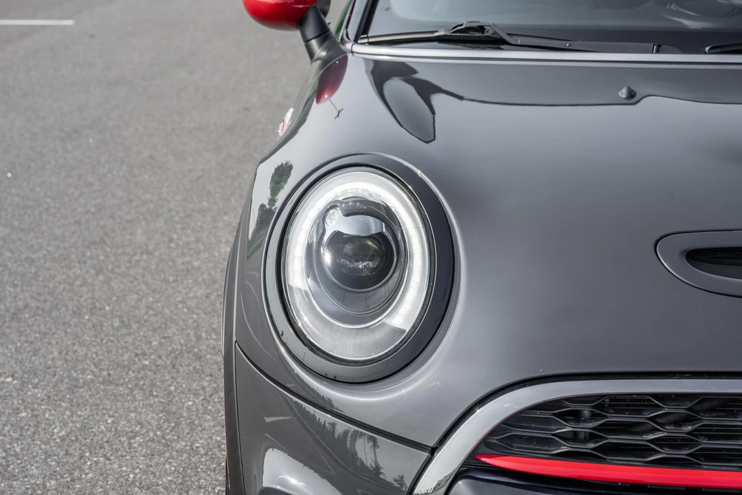 2017 Mini Mini John Cooper Works 3rd Gen - Image 12 of 31