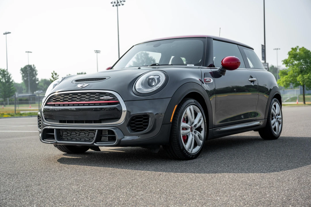 2017 Mini Mini John Cooper Works 3rd Gen - Image 8 of 31