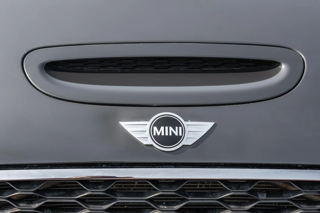 2017 Mini Mini John Cooper Works 3rd Gen - Image 14 of 31
