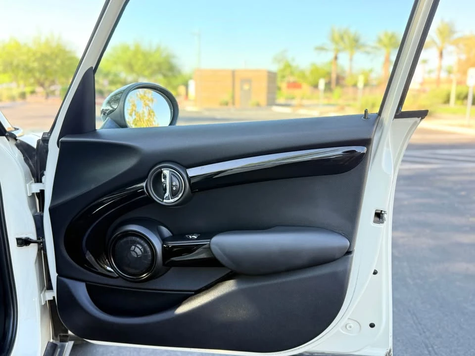2017 Mini Mini Cooper S 3rd Gen - Image 14 of 18