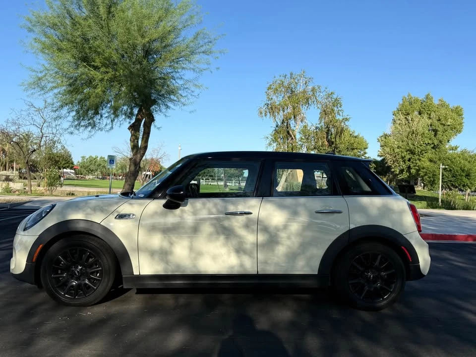 2017 Mini Mini Cooper S 3rd Gen - Image 18 of 18