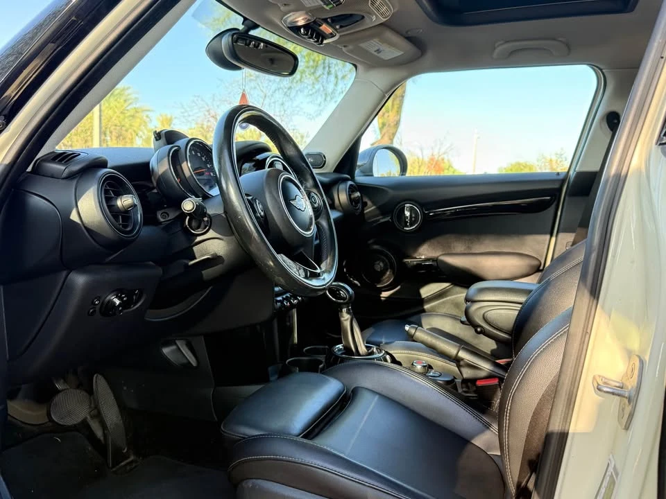 2017 Mini Mini Cooper S 3rd Gen - Image 8 of 18