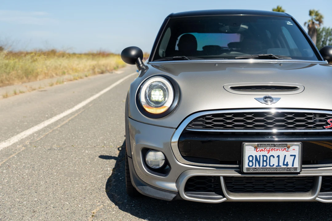 2017 Mini Mini Cooper S 3rd Gen - Image 21 of 31
