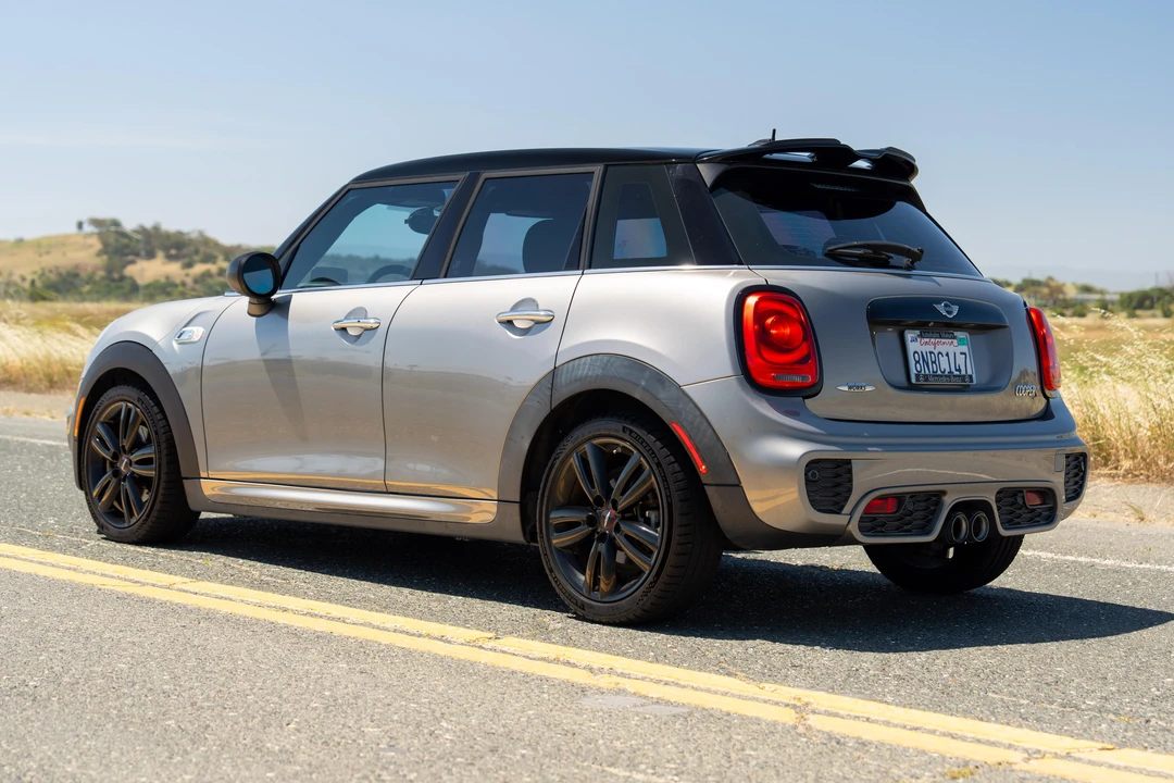 2017 Mini Mini Cooper S 3rd Gen - Image 11 of 31