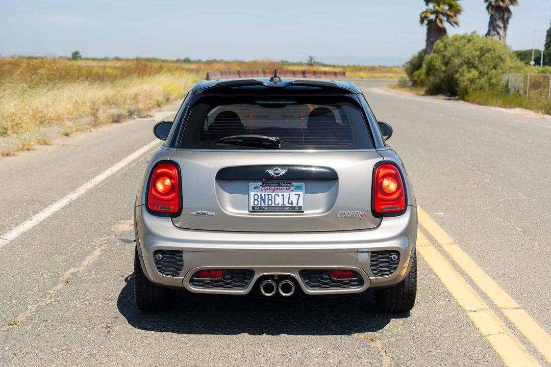 2017 Mini Mini Cooper S 3rd Gen - Image 12 of 31