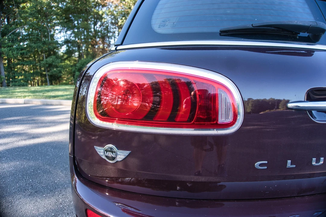 2017 Mini Clubman 2nd Gen - Image 26 of 31