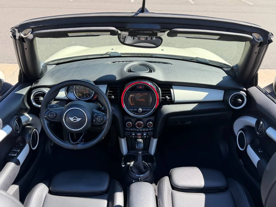 2017 Mini Mini 3rd Gen - Image 13 of 17
