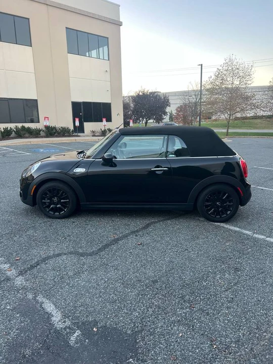 2017 Mini Mini Cooper S 3rd Gen - Image 2 of 14