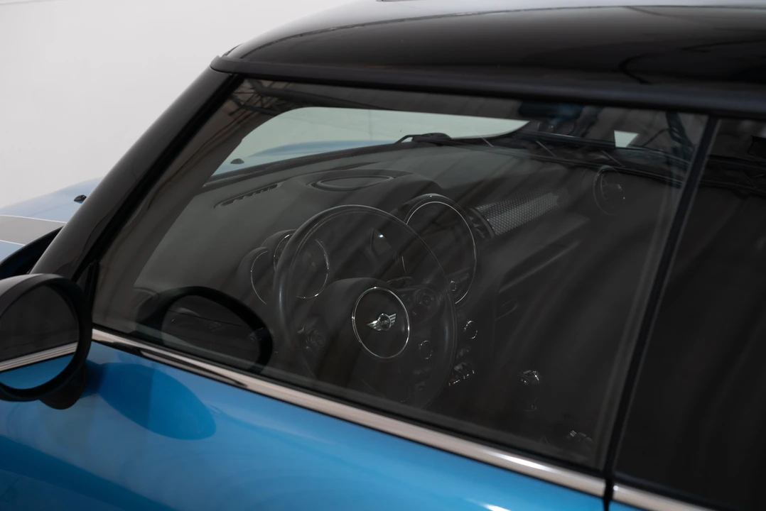2017 Mini Mini Cooper S 3rd Gen - Image 31 of 31