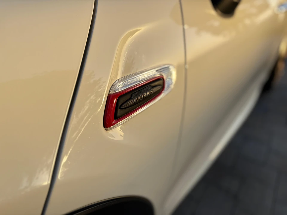 2017 Mini Mini Cooper S 3rd Gen - Image 15 of 31
