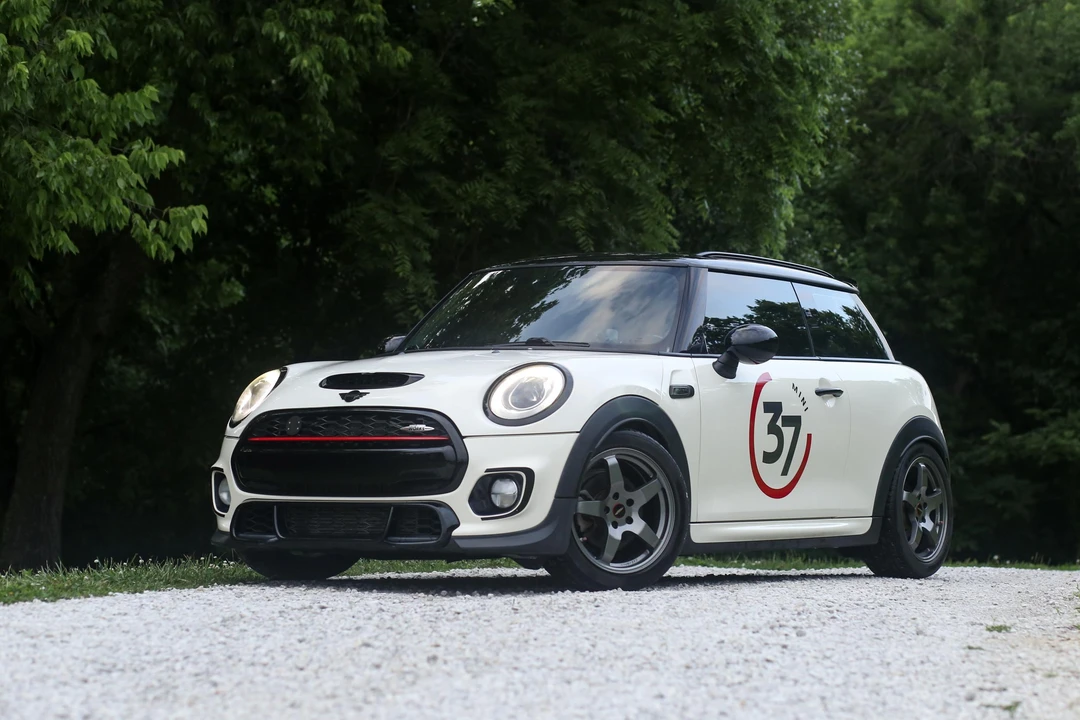 2017 Mini Mini Cooper S 3rd Gen - Image 12 of 31