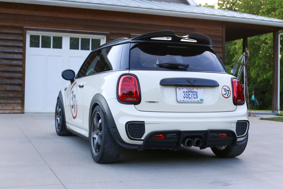 2017 Mini Mini Cooper S 3rd Gen - Image 20 of 31